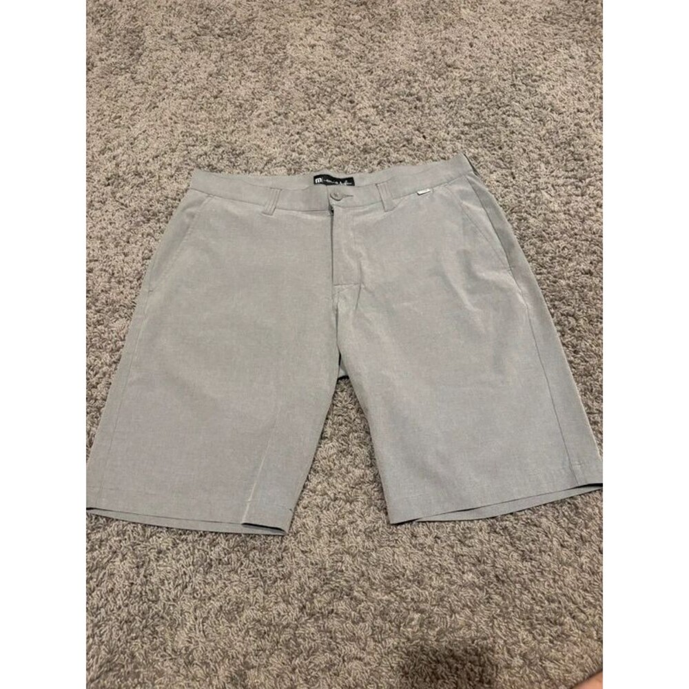 Men's TravisMathew Golf / Performance Shorts - Heathered Gray - Size 34